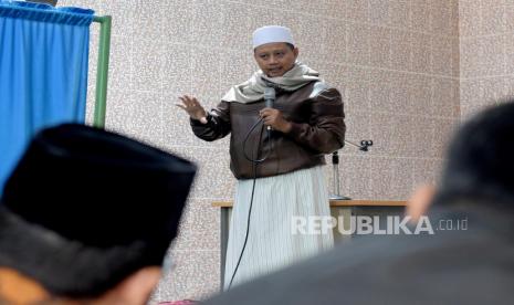 Wagub Jabar, Uu Ruzhanul Ulum yang juga merupakan Panglima Santri Jabar. 