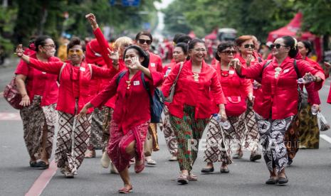 Kebaya diusulkan sebagai Warisan Budaya Tak Benda UNESCO melalui mekanisme 