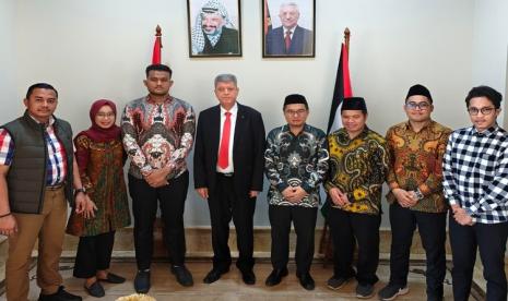 IMERC UI Jalin Silaturahmi dan Diskusi dengan Kedubes Palestina