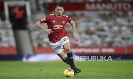 Gelanda Manchester United  Nemanja Matic