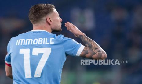  Ciro Immobile dari Italia.