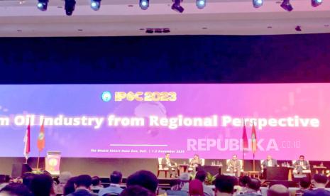 Indonesian Palm Oil Conference (IPOC) 2023 and 2024 Price Outlook Day II digelar Gabungan Pengusaha Kelapa Sawit Indonesia (Gapki) di Nusa Dua, Bali, Jumat (3/11/2023).