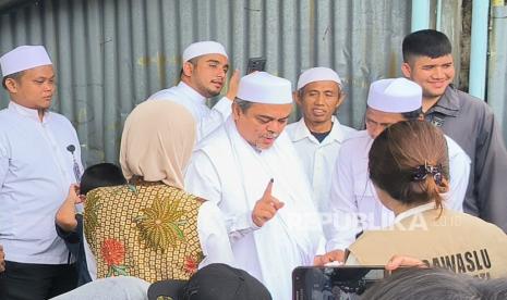 Habib Rizieq Shihab (HRS) 