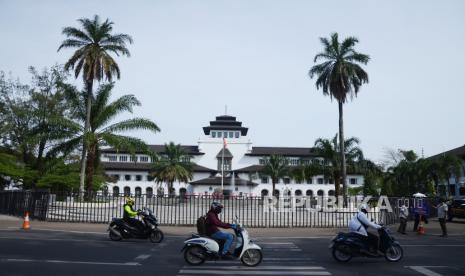 Gedung Sate, Jalan Diponegoro, Kota Bandung