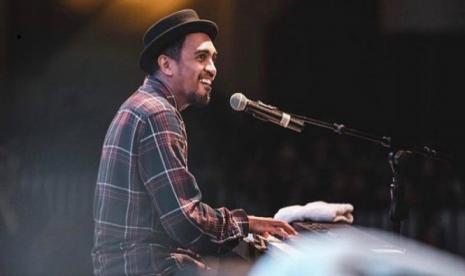 Glenn Fredly meninggal dunia.