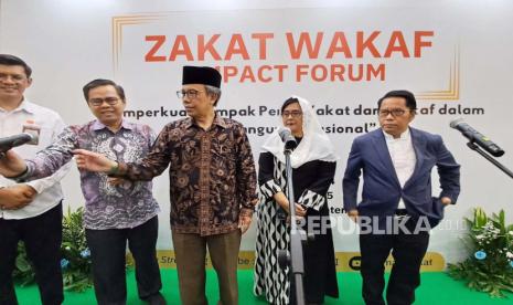 Bappenas bersama Kementerian Agama dan Baznas membahas soal potensi zakat infak sedekah di Zakat Wakaf Impact Forum di Jakarta, Rabu (20/3/2024).