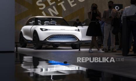  Mobil listrik Smart Concept #1 dipajang di stand Mercedes di International Mobility Show (IAA) di Munich, Jerman, 06 September 2021. Foto ilustrasi.