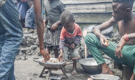 Sebuah kelompok hak asasi manusia meminta Amerika Serikat untuk tidak mengabaikan korban sipil dari serangan udara setelah penarikan pasukan dari Somalia.