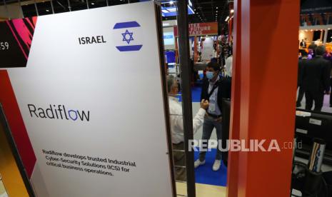 Israel dan UEA Sepakat Kerja Sama Eksplorasi Ruang Angkasa. Stan Israel di Pameran Teknologi Informasi Teluk (GITEX) Global 2021 di emirat Teluk Dubai, Uni Emirat Arab, 17 Oktober 2021. 