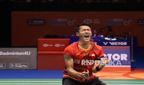 Pebulu tangkis tunggal putra Indonesia, Jonatan Christie alias Jojo, meraih gelar juara Hong Kong Open (Terbuka) 2023.