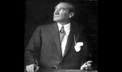 Mustafa Kemal Attaturk 