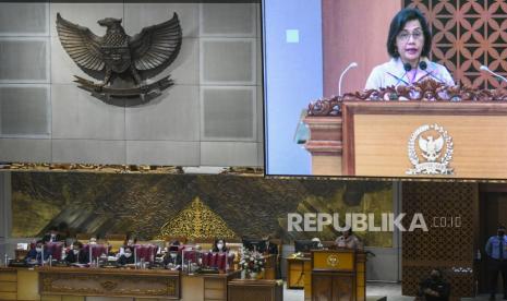 Menteri Keuangan Sri Mulyani. Sri Mulyani menyebut penempatan dana di perbankan telah menghasilkan multiplier effect berupa dukungan perbankan kepada UMKM senilai Rp 218,9 triliun