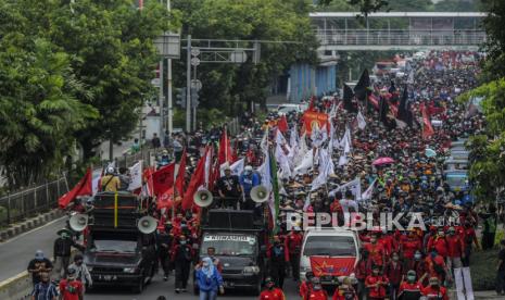 Demo buruh menolak UU Cipta Kerja (ilustrasi)