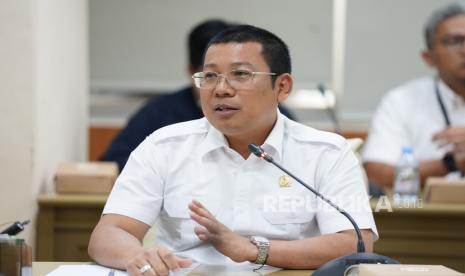 Kepala Badan Pangan Nasional/National Food Agency (NFA) Arief Prasetyo Adi, saat memimpin Rapat Pasokan Minyak Goreng bersama BUMN Pangan dan para produsen minyak goreng, Rabu, (8/2/2023), di Jakarta. 