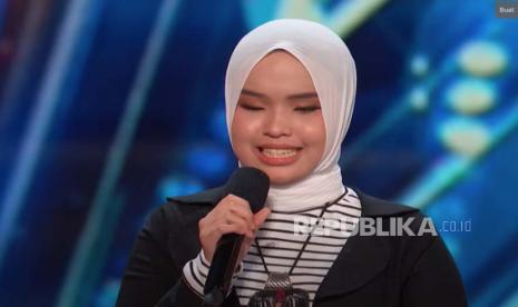 Putri Arian saat tampil di Americas Got Talent (AGT). Putri dijadwalkan tampil di babak semifinal AGT pada 6 September. Putri meminta dukungan masyarakat Indoensia.