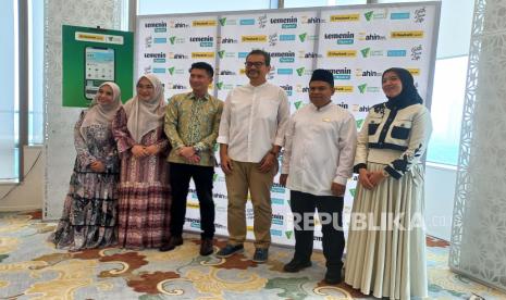 Dompet Dhuafa bekerja sama dengan Maybank Indonesia dan komunitas Temenin menggelar ngabuburit bersama di Gedung Sentral Senayan III, Jl Asia Afrika No. 8, Jakarta, Sabtu (30/3/2024). 