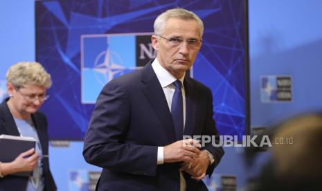 Sekretaris Jenderal NATO Jens Stoltenberg mengatakan sejumlah negara mendukung target anggaran pertahanan 2 persen dari anggaran tahunan menjadi target minimum.