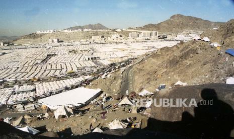 Jutaan jamaah haji seluruh dunia mulai berkumpul di padang Arafah  (10/05/1995). Mereka melaksanakan Wukuf sebagai puncak pelaksanaan ibadah haji .Foto: BAkhtiar Phada/Republika