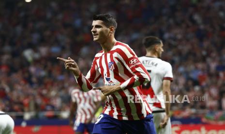 Pemain Atletico Madrid Alvaro Morata. MU dilaporkan sedang berburu striker baru di bursa transfer Januari. Iblis Merah dikaitkan dengan Joao Felix dari Atletico Madrid. Dikutip dari Football-espana, Jumat (29/12), United tertarik dengan penyerang Atletico lainnya, Alvaro Morata.