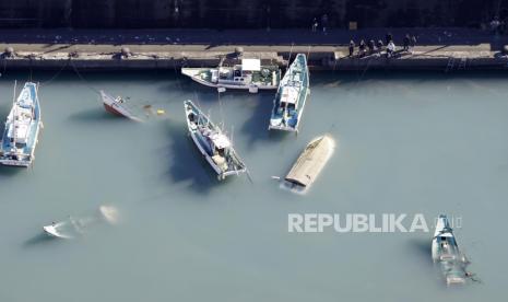 Kapal Jepang. im penyelamat Jepang pada Ahad (24/4/2022) mengatakan, telah menemukan sembilan orang dari kapal wisata yang tenggelam di lepas pantai utara Jepang. 