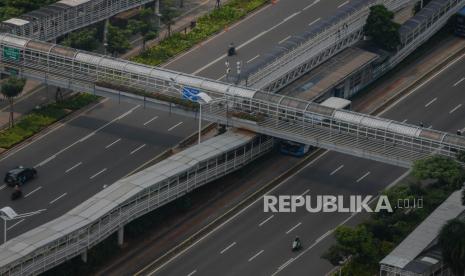 Suasana lalu lintas. PBB meminta negera internasional terapkan disiplin berlalu lintas cegah kecelakaan lalu lintas.  