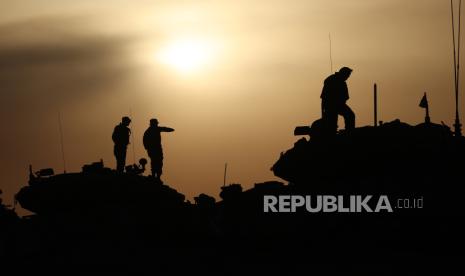 Kelompok pejuang Palestina, Hamas, menyatakan tidak akan membebaskan tentara dan mantan tentara Israel yang hingga kini masih disandera, jika perang di Jalur Gaza tak berakhir. 