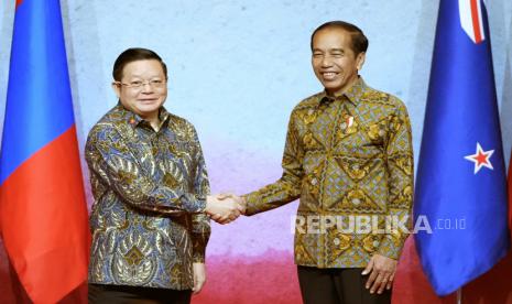 Sekretaris Jenderal Perhimpunan Bangsa-Bangsa Asia Tenggara (ASEAN) Kao Kim Hourn mengatakan bahwa kesuksesan ASEAN harus dibarengi dengan komitmen dan tekad yang kuat dari negara-negara anggota