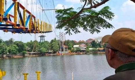 Alun-alun Depok Wilayah Barat Ditargetkan Selesai Akhir September, Ada Jembatan Gantungnya Lho!