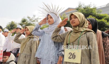 Suasana peringatan Hari Santri Nasional 2023 di Kabupaten Sleman, Ahad (22/10/2023). 