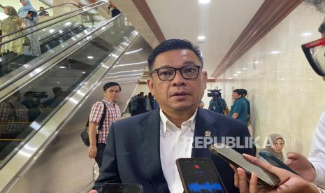 Ketua DPP Partai Golkar, Ace Hasan Syadzily mengatakan bahwa Ridwan Kamil atau RK lebih condong untuk maju di Pilkada Jawa Barat, Jakarta, Selasa (14/5/2024).