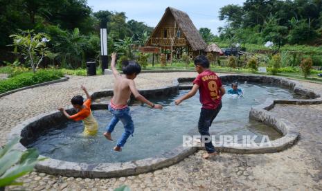 Merdeka Bermain Penting bagi Anak Usia Dini (ilustrasi).