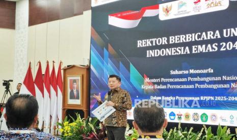 Menteri PPN/Kepala Bappenas Suharso Monoarfa dalam acara Rektor Berbicara Untuk Indonesia Emas 2045, Selasa (6/6/2023).