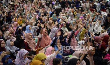 Generasi Milenial dan Industri Keuangan Syariah