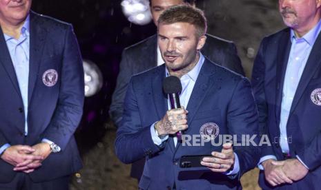 Inter Miami Co-Owner David Beckham dalam perayaan perkenalan Lionel Messi 