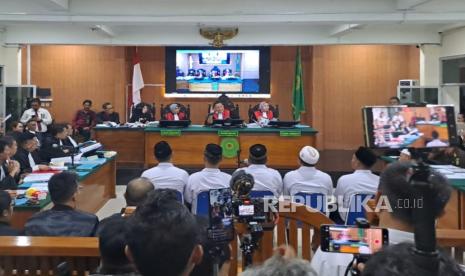 Sidang perdana PK yang diajukan oleh enam terpidana kasus Vina digelar di Pengadilan Negeri Cirebon, Rabu (4/9/2024).