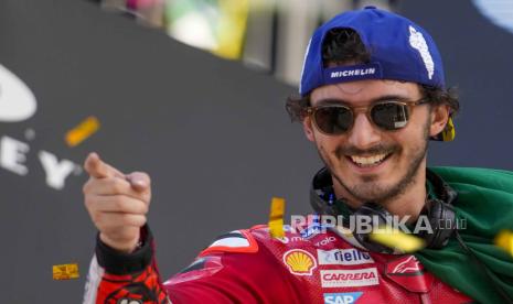 Pembalap MotoGP asal Italia Francesco Bagnaia dari Tim Ducati Lenovo.