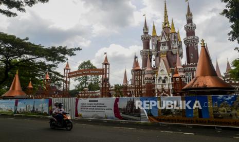 Taman Mini Indonesia Indah (TMII).