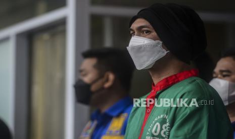 Badan Narkotika Nasional Provinsi (BNNP) Jakarta mengabulkan permohonan rehabilitasi untuk musisi Erdian Aji Prihartanto alias Anji. Eks vokalis Drive itu sebelumnya ditetapkan sebagai tersangka dalam kasus penyalahgunaan ganja. 