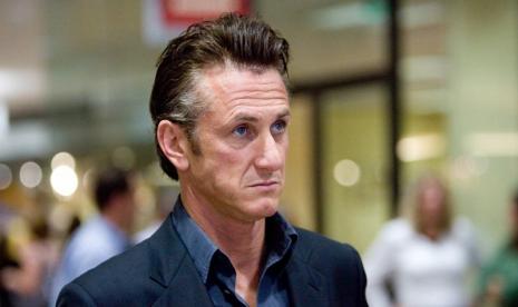 Sean Penn.