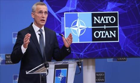 Sekretaris Jenderal NATO Jens Stoltenberg pada Jumat (14/1/2022) mengutuk serangan siber terhadap pemerintah Ukraina