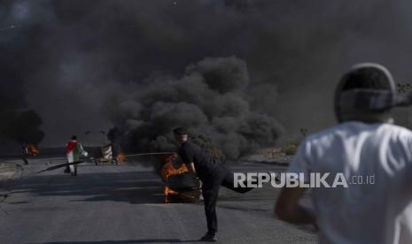 Hamas mengatakan kepada penduduk untuk tetap tinggal dan bersumpah untuk bertempur sampai titik darah penghabisan. 