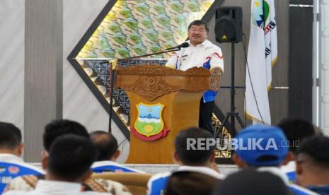 Bupati Garut Rudy Gunawan. Kabupaten Garut terus bersiap untuk menghadapi momen mudik Lebaran 1444 H. Diprediksi akan ada sekitar 1,65 juta orang yang datang ke daerah itu pada momen libur Lebaran kali ini.