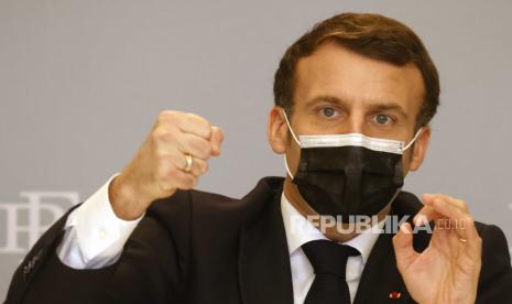  Prancis Emmanuel Macron.