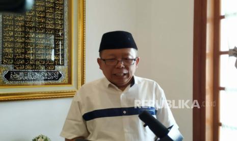 Wakil Ketua Majelis Permusyawaratan PPP Arsul Sani mengingatkan dampak putusan MK. Legislator sebut hakim juga harusnya jabat lima tahun.