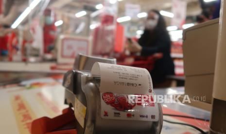 PT Bank CIMB Niaga Tbk mencatatkan laba bersih senilai Rp 2,01 triliun sepanjang 2020. Adapun realisasi laba bersih turun 44,78 persen dibandingkan periode sama tahun sebelumnya sebesar Rp 3,64 triliun.