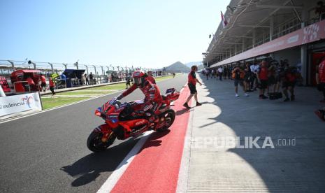 Pembalap Ducati Lenovo Francesco Bagnaia di Sirkuit Mandalika.