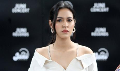 Raisa: Raisa Sebal, Masih Ada yang 'Nongkrong' di Cafe saat Pandemi COVID-19