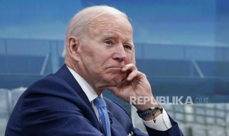  Presiden AS Joe Biden. Gedung Putih pada Senin (6/6/2022) memutuskan untuk tidak melibatkan Kuba, Venezuela dan Nikaragua dalam Konferensi Tingkat Tinggi (KTT) Amerika, yang diselenggarakan di Amerika Serikat (AS) pekan ini.