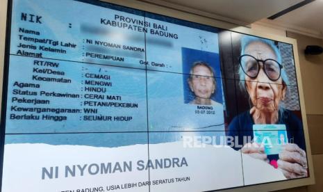 Komisioner KPU RI Betty Epsilon Idroos sedang menjelaskan proses pemutakhiran data Pemilihan Umum (Pemili) 2024 saat konferensi pers di Kantor KPU RI, Jakarta Pusat, Kamis (22/6/2023). 