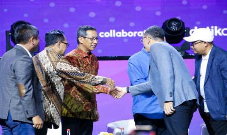PJ Gubernur DKI Jakarta Raih Penghargaan di BUMD Awards 2023